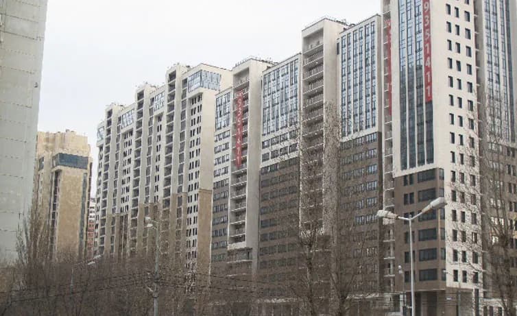 Применение светлого юрского мрамора в экстерьерах и интерьерах