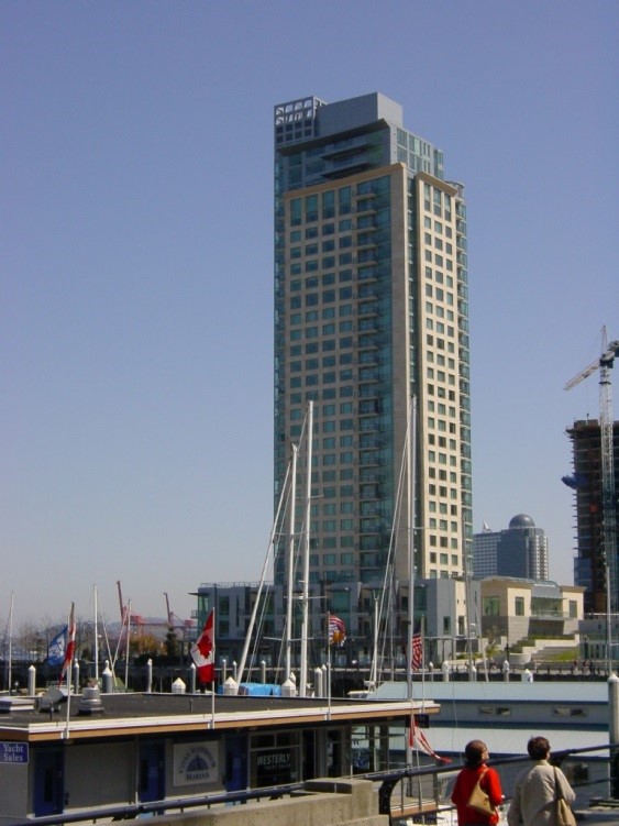 Светлые известняки в облицовке фасадов зданий